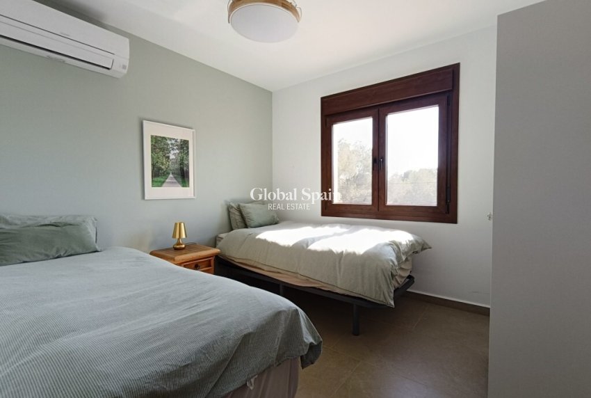 Venta - VILLA -
PILAR DE LA HORADADA - Pinar de Campoverde