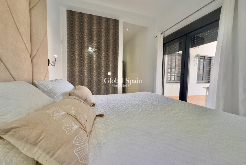 Venta - VILLA -
PILAR DE LA HORADADA - Torre de la Horadada