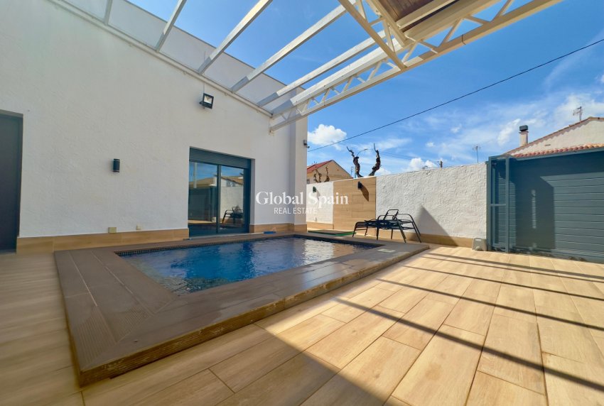 Venta - VILLA -
PILAR DE LA HORADADA - Torre de la Horadada