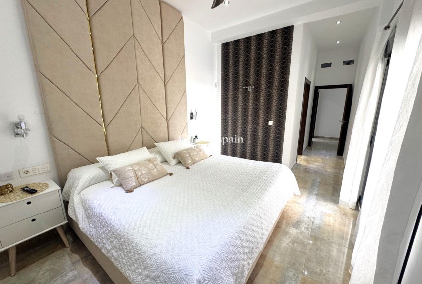 Venta - VILLA -
PILAR DE LA HORADADA - Torre de la Horadada