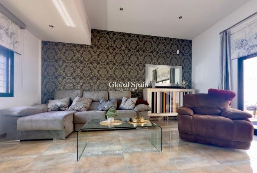 Venta - VILLA -
PILAR DE LA HORADADA - Torre de la Horadada