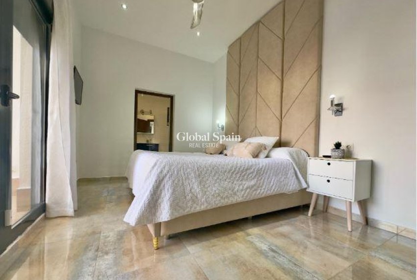 Venta - VILLA -
PILAR DE LA HORADADA - Torre de la Horadada