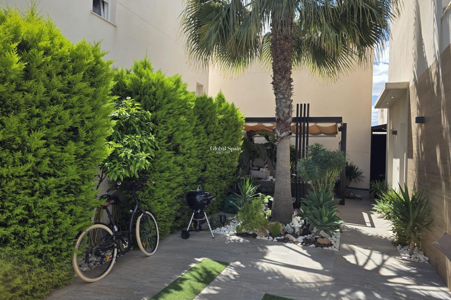 Venta - VILLA -
PILAR DE LA HORADADA - Zona Pueblo