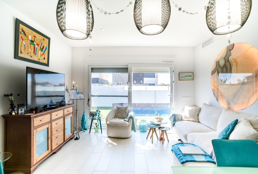 Venta - VILLA -
PILAR DE LA HORADADA