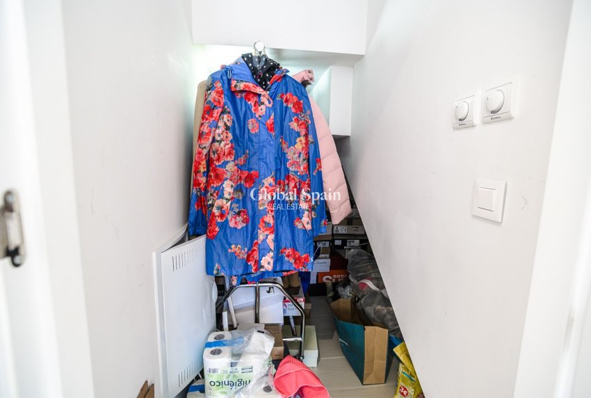 Venta - VILLA -
PILAR DE LA HORADADA