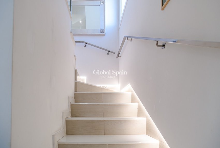 Venta - VILLA -
PILAR DE LA HORADADA