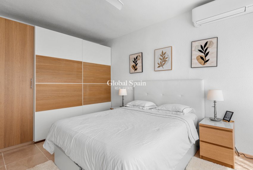 Venta - VILLA -
PINAR DE CAMPOVERDE - Costa Blanca