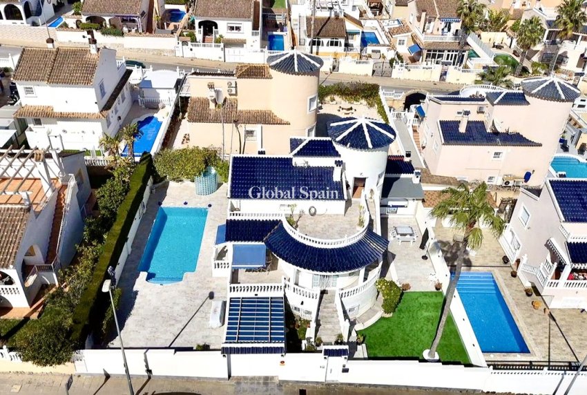 Venta - VILLA -
PINAR DE CAMPOVERDE - Inland