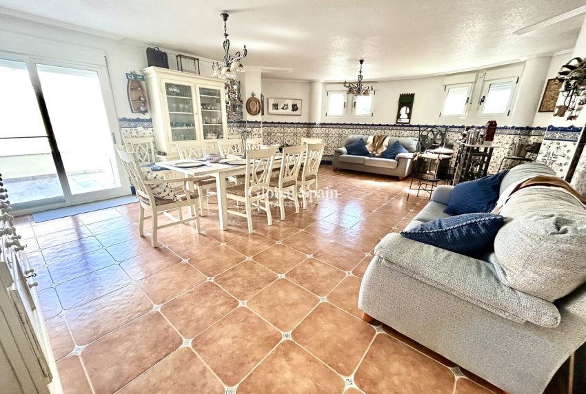 Venta - VILLA -
PINAR DE CAMPOVERDE - Inland