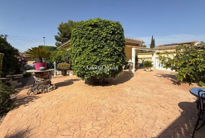 Venta - VILLA -
PINAR DE CAMPOVERDE - Inland