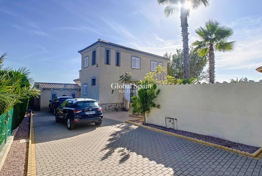 Venta - VILLA -
PINAR DE CAMPOVERDE - Inland