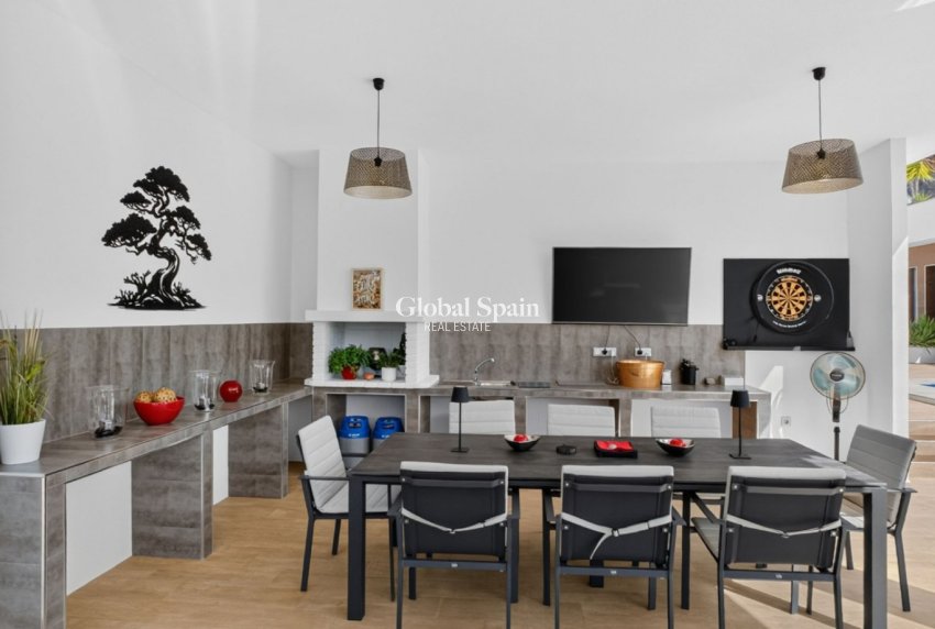 Venta - VILLA -
PINAR DE CAMPOVERDE - Pinar de Campoverde
