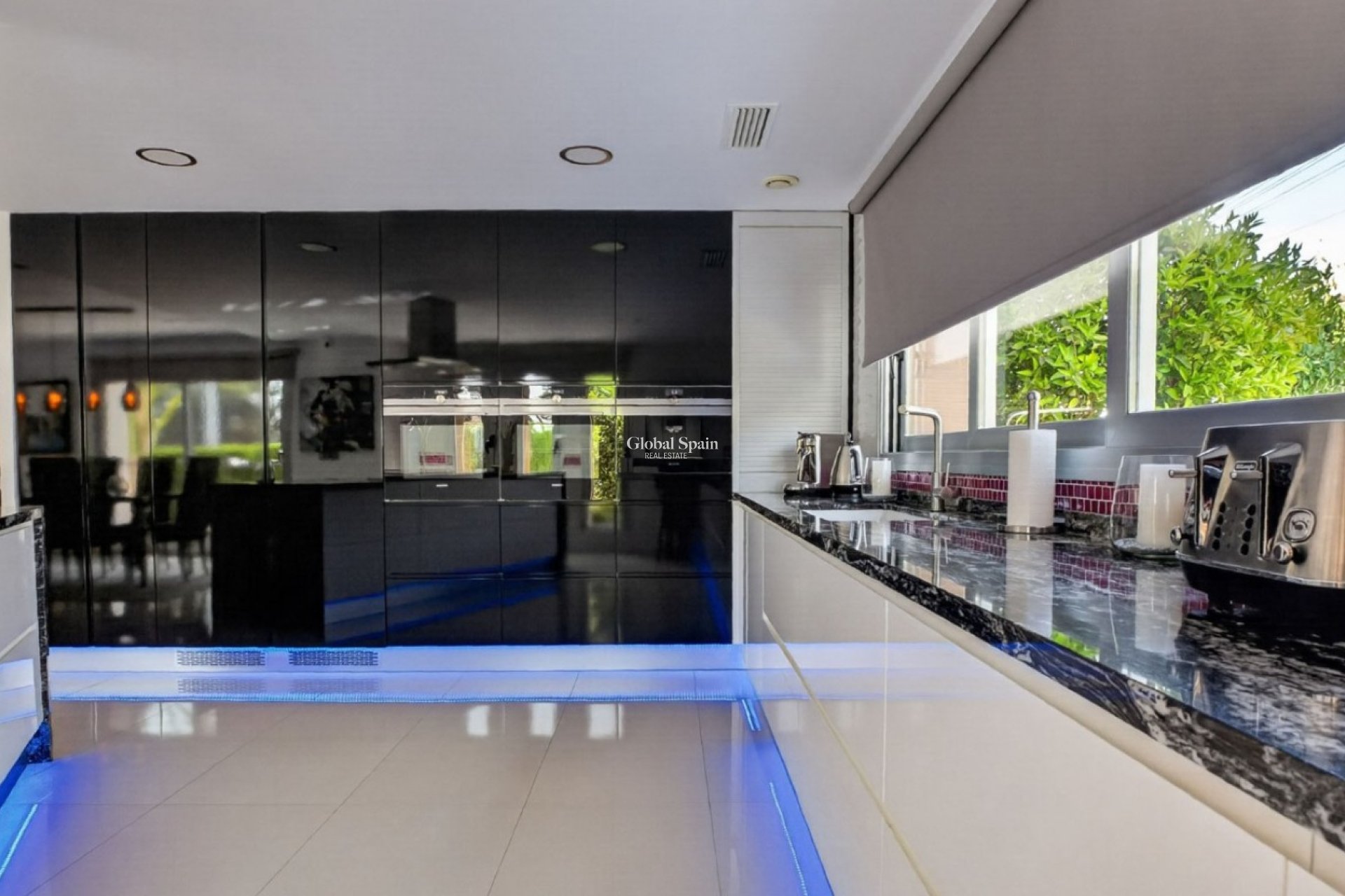 Venta - VILLA -
Pinar de Campoverde