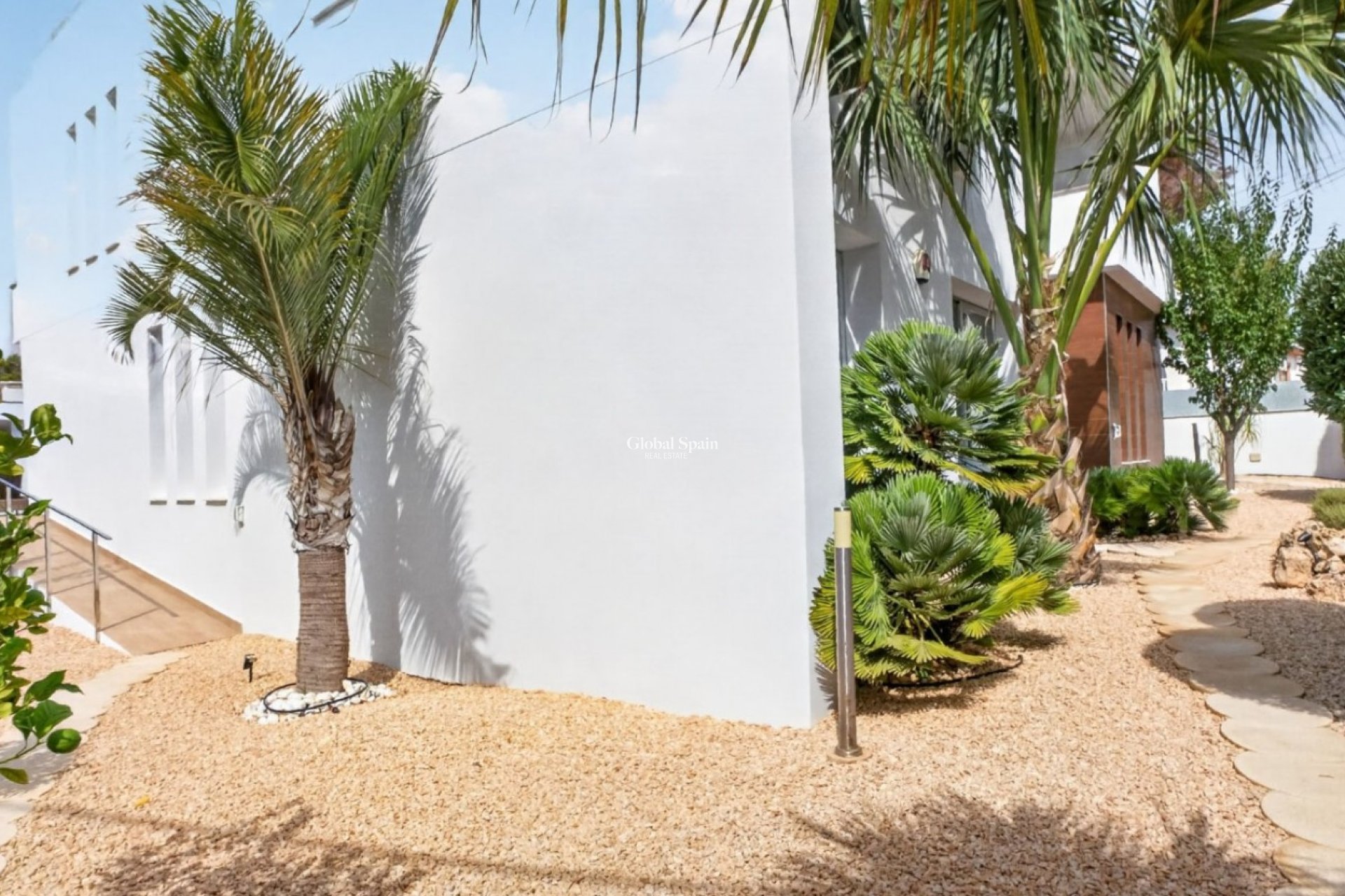 Venta - VILLA -
Pinar de Campoverde