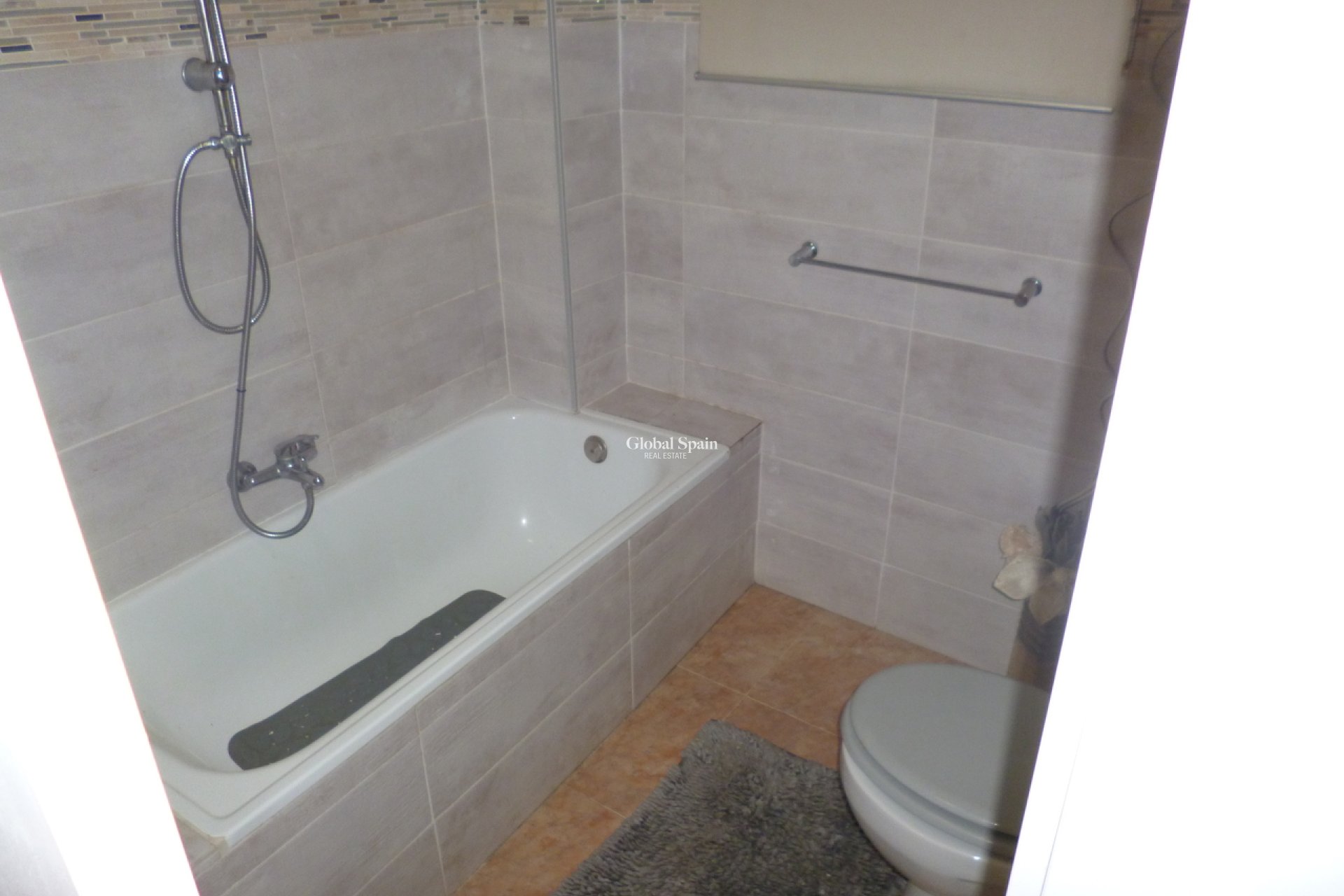 Venta - VILLA -
PLAYA FLAMENCA - Costa Blanca