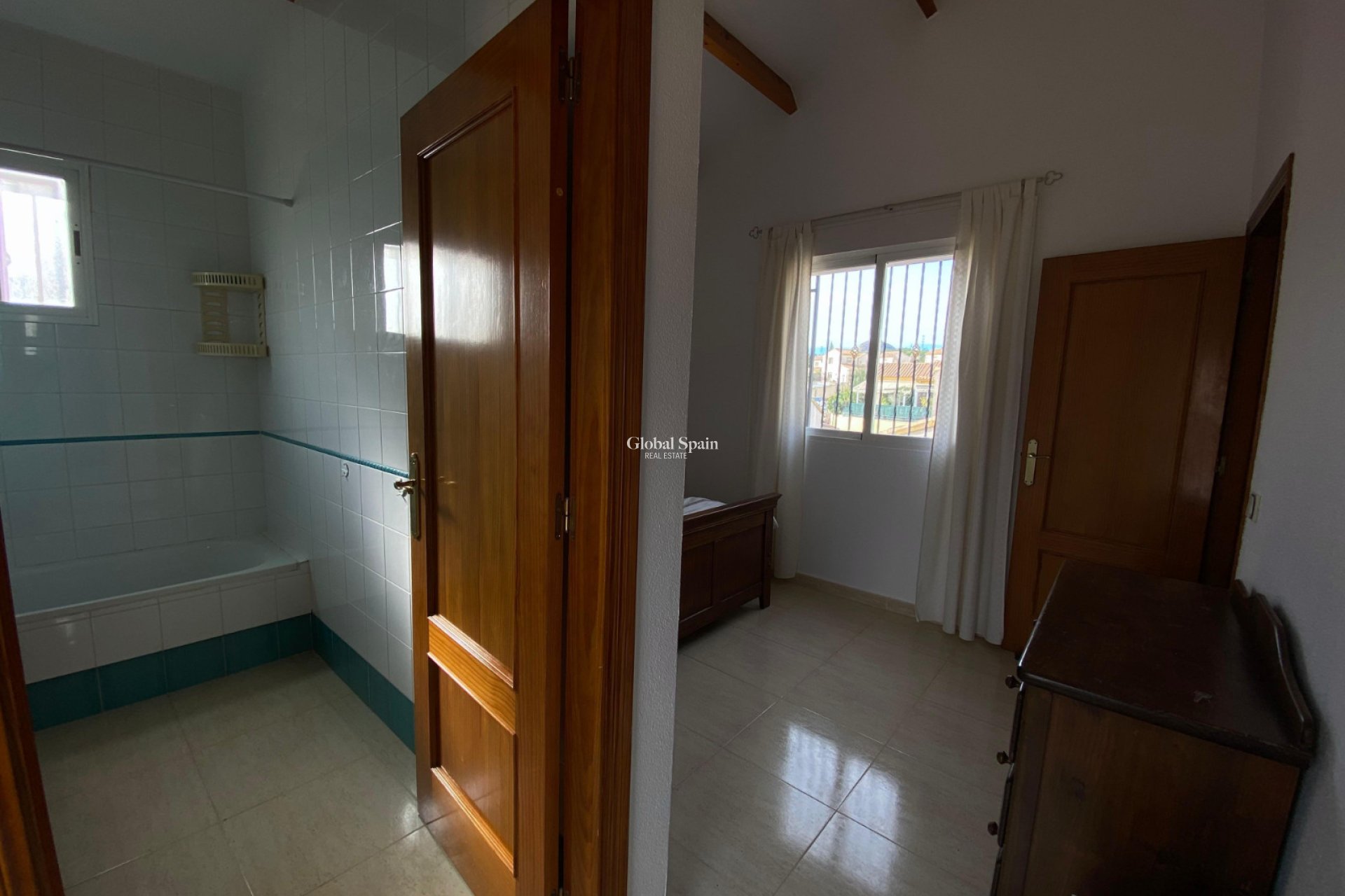 Venta - VILLA -
POLOP - Alberca