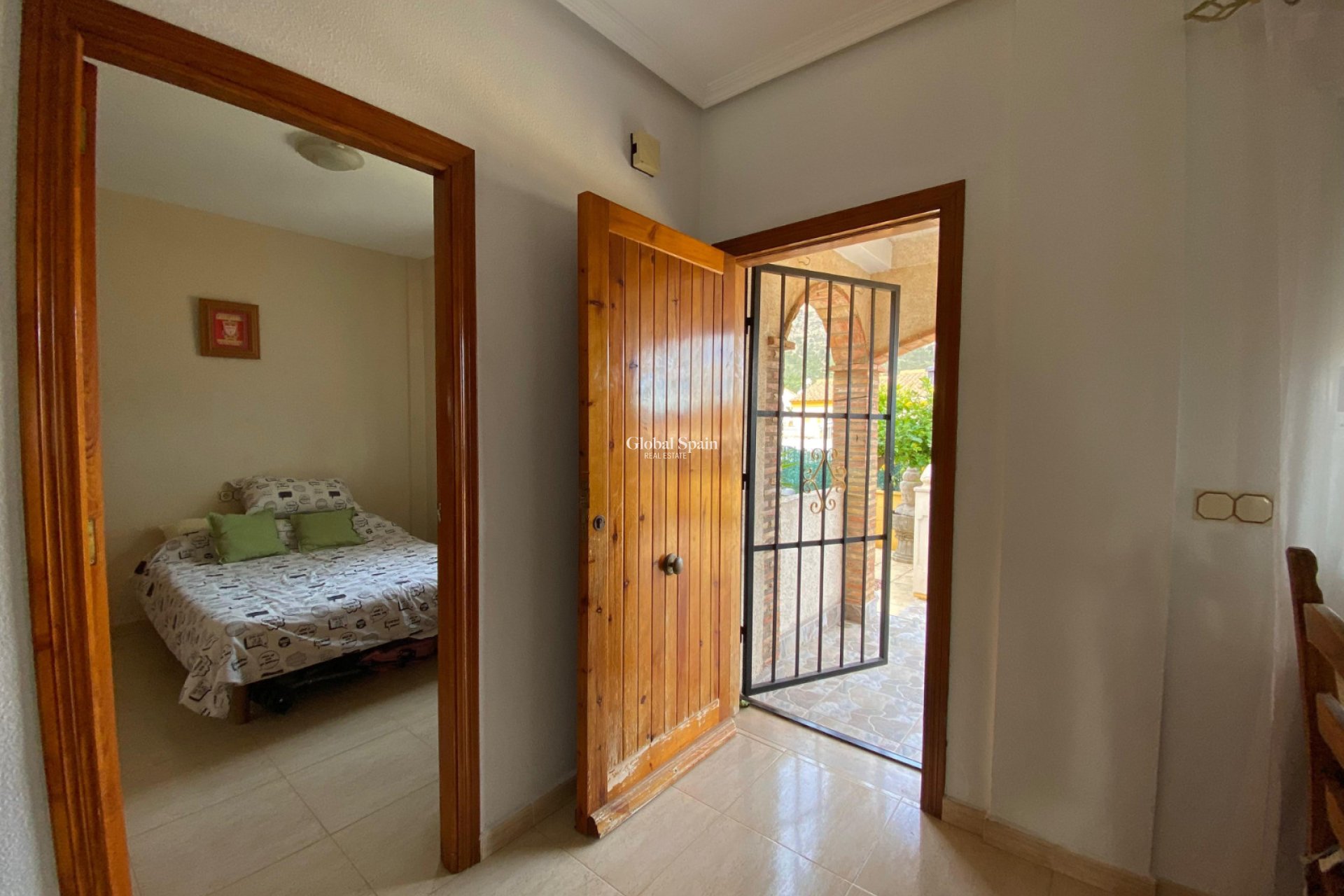 Venta - VILLA -
POLOP - Alberca