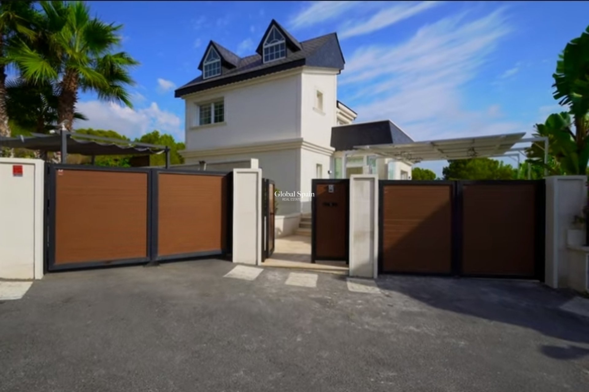 Venta - VILLA -
POLOP - Costa Blanca