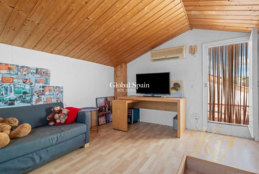 Venta - VILLA -
ROJALES - Ciudad Quesada