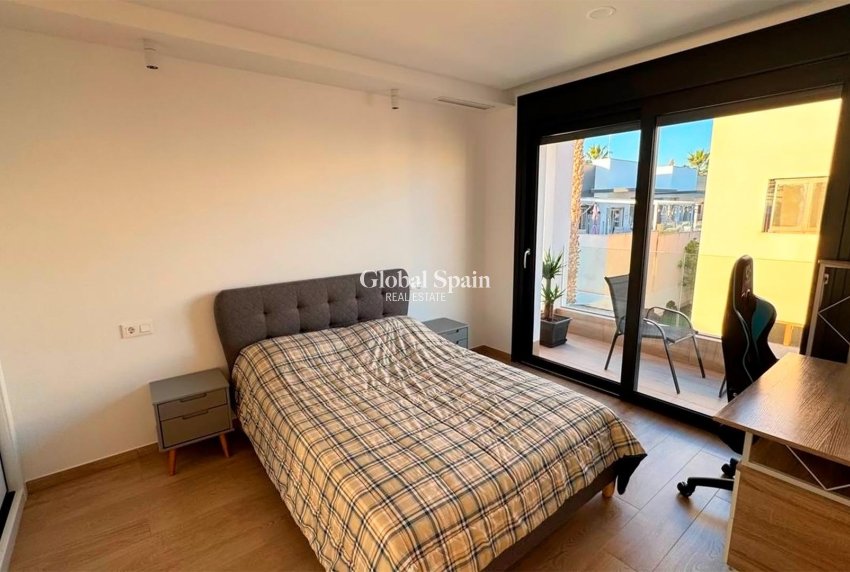 Venta - VILLA -
ROJALES - Ciudad Quesada