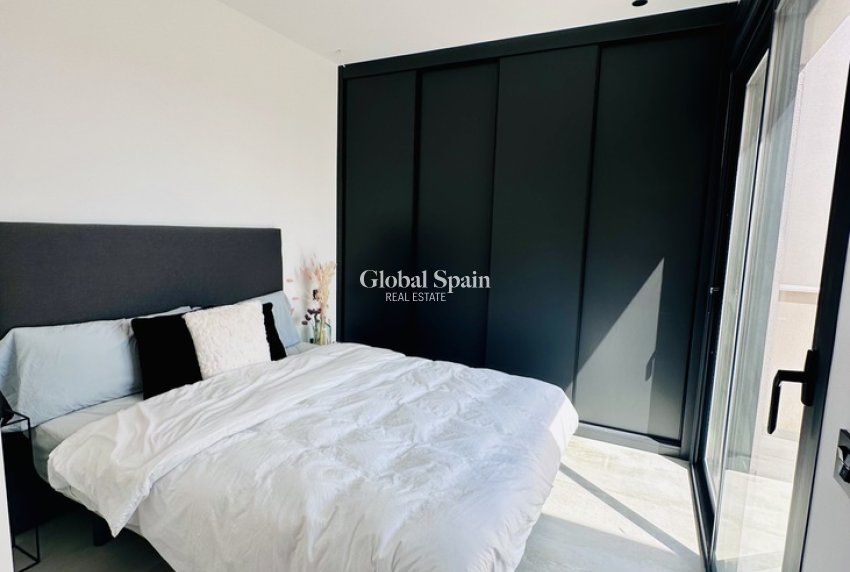 Venta - VILLA -
ROJALES - Costa Blanca