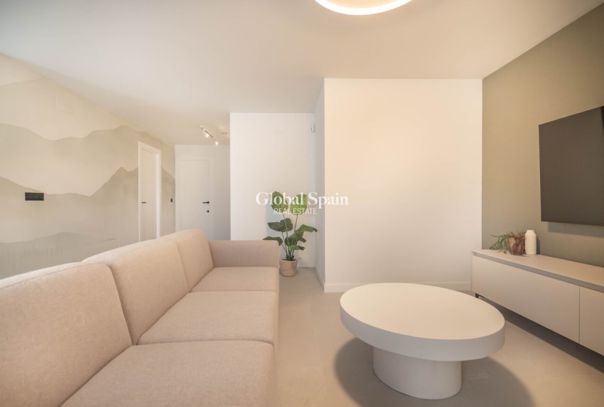 Venta - VILLA -
ROJALES - Costa Blanca