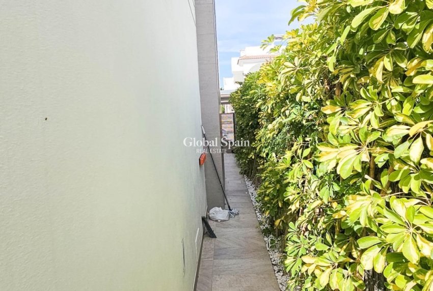 Venta - VILLA -
ROJALES - Cuidad Quesada