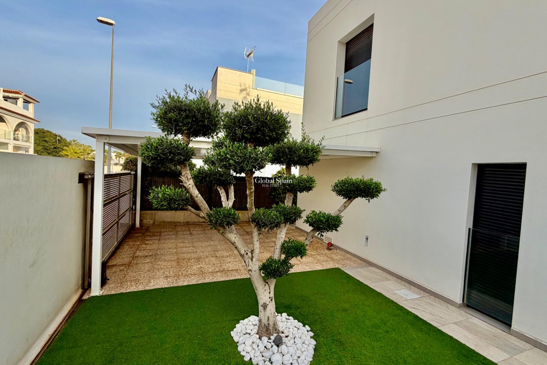 Venta - VILLA -
ROJALES - Cuidad Quesada