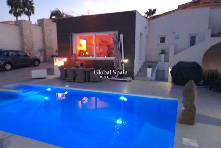 Venta - Villa -
ROJALES - Cuidad Quesada