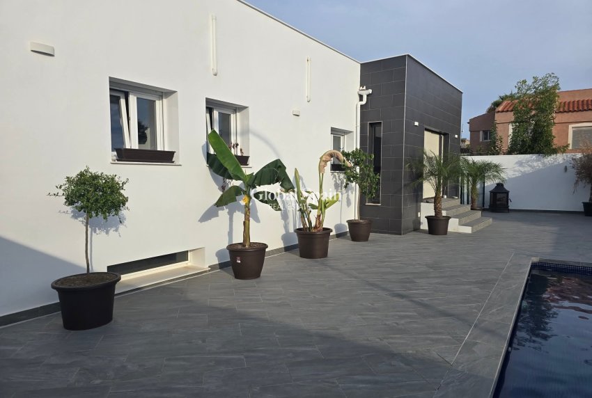 Venta - VILLA -
ROJALES - Inland