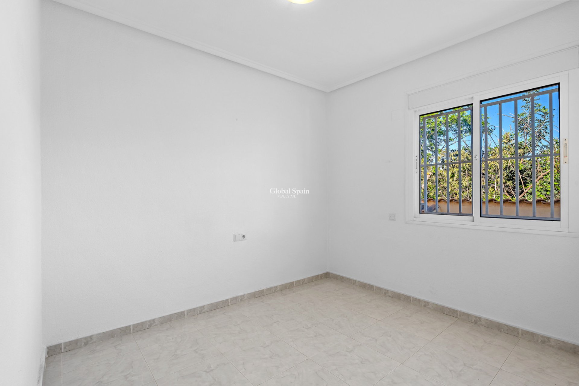 Venta - VILLA -
ROJALES - Inland