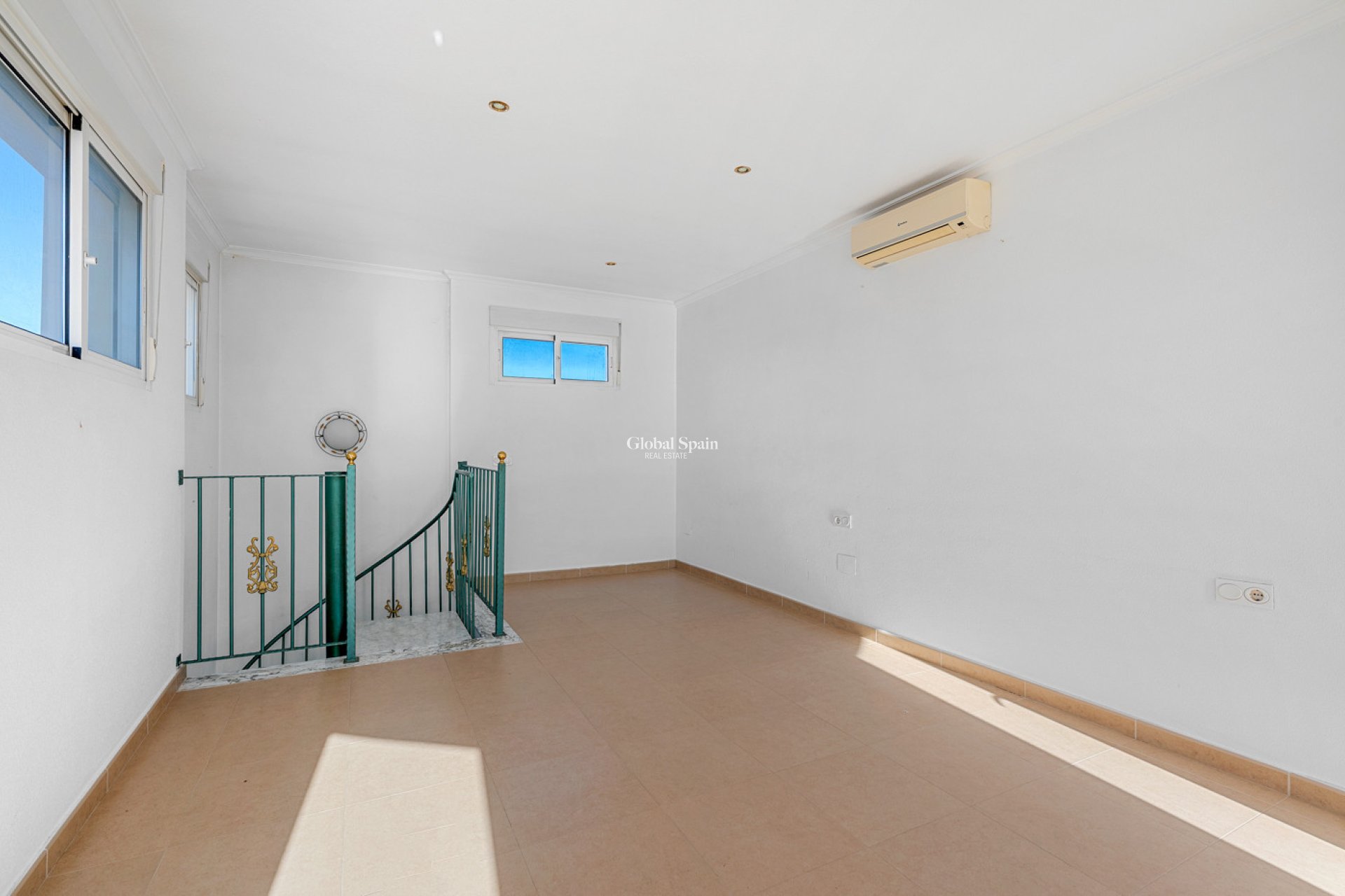 Venta - VILLA -
ROJALES - Inland