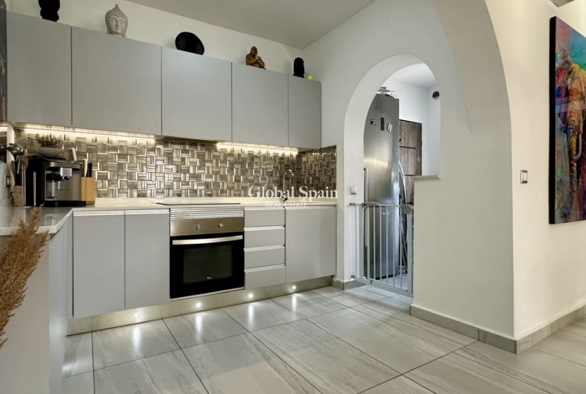 Venta - VILLA -
ROJALES - Inland