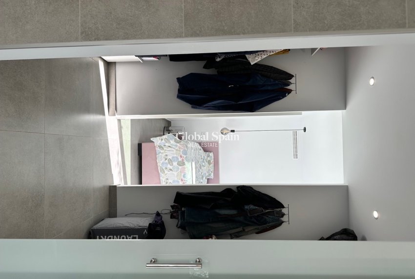 Venta - VILLA -
ROJALES - Inland