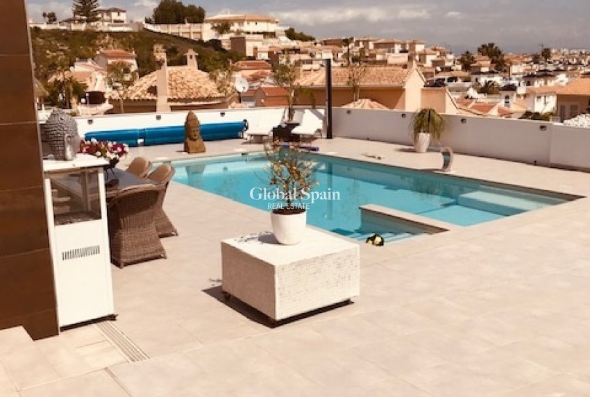 Venta - VILLA -
ROJALES - Inland