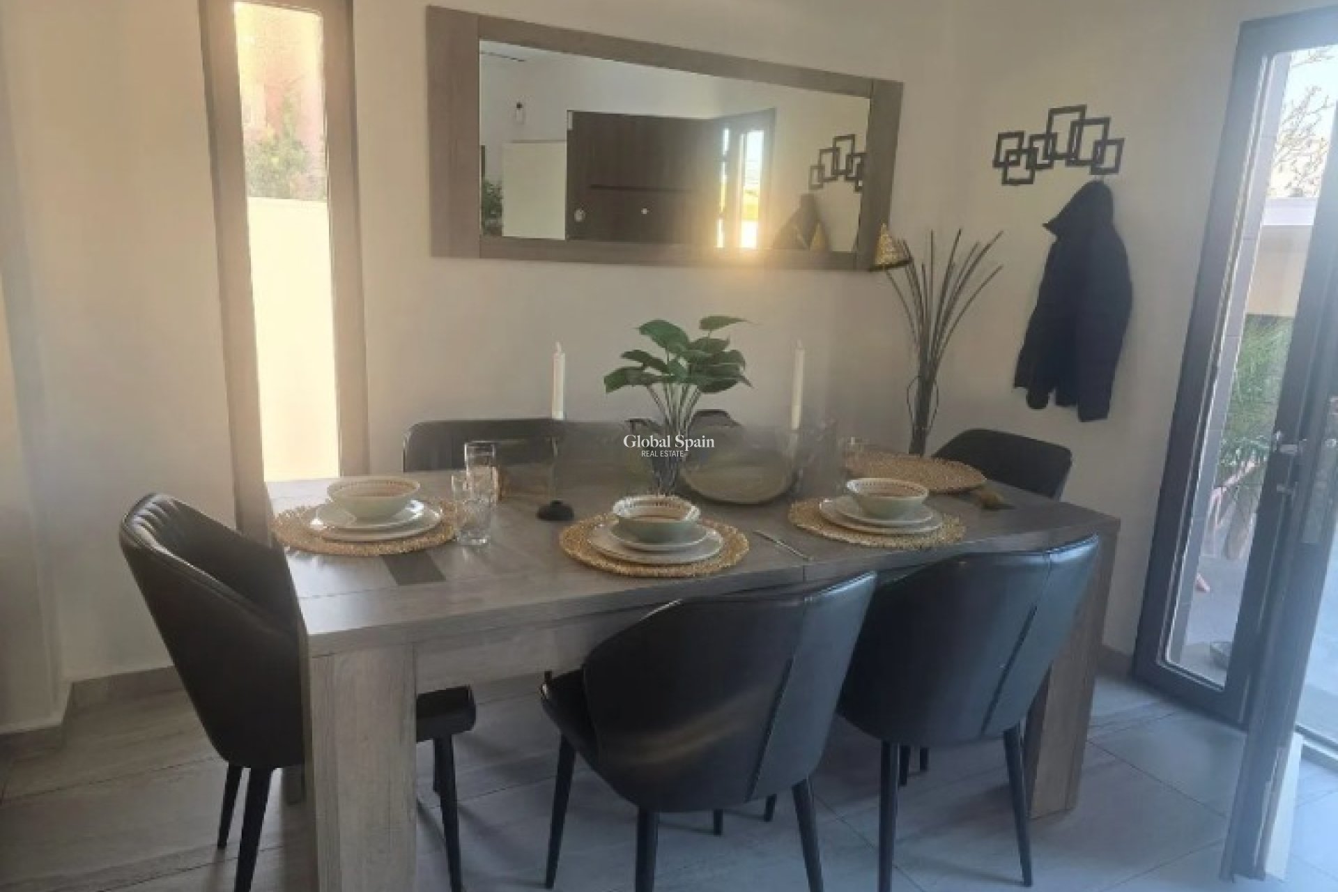 Venta - VILLA -
ROJALES - Inland