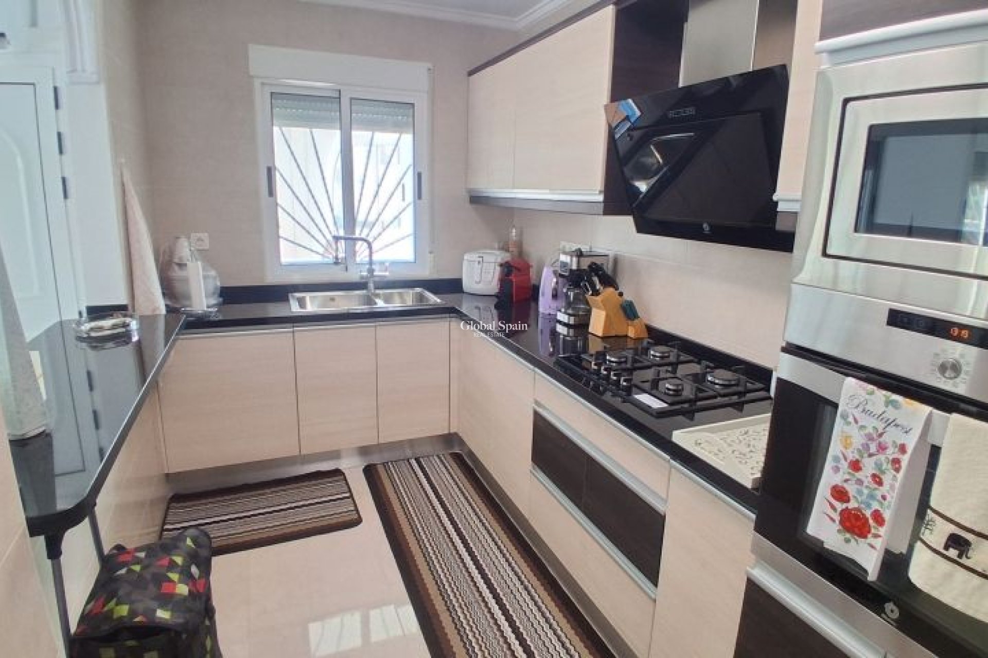 Venta - VILLA -
ROJALES - Inland