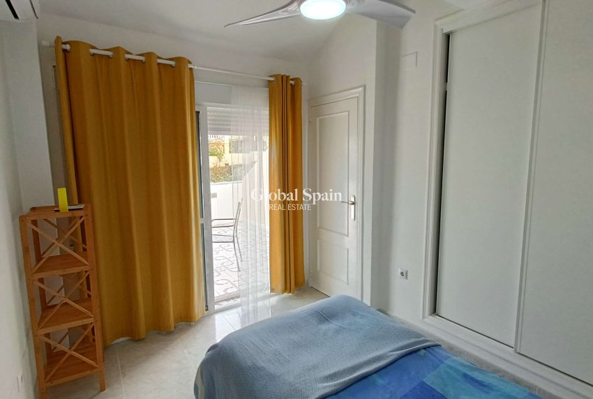 Venta - VILLA -
ROJALES - Inland