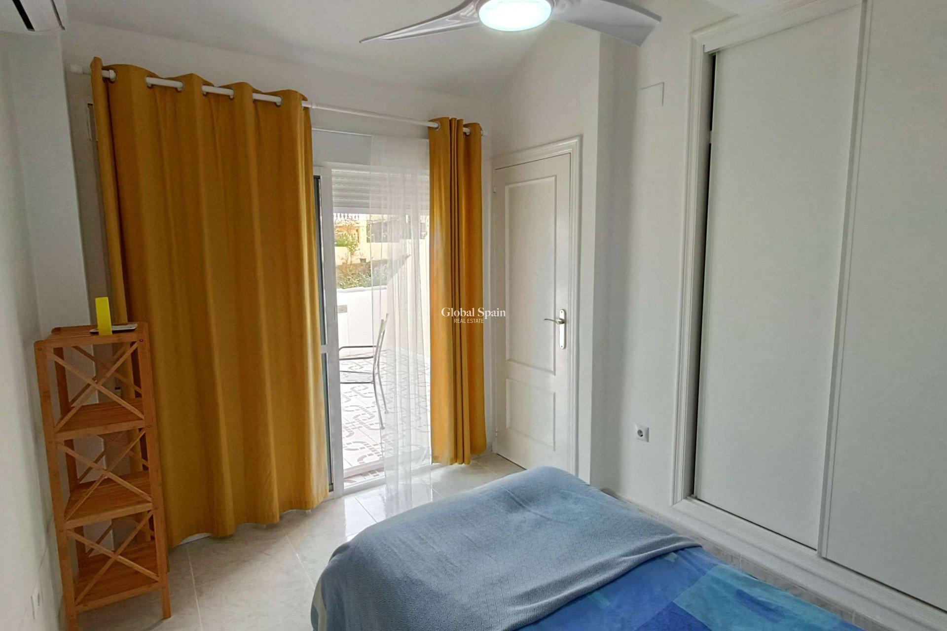 Venta - VILLA -
ROJALES - Inland