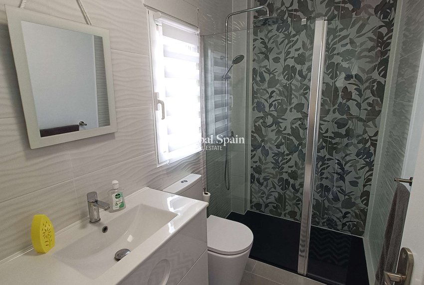 Venta - VILLA -
ROJALES - Inland