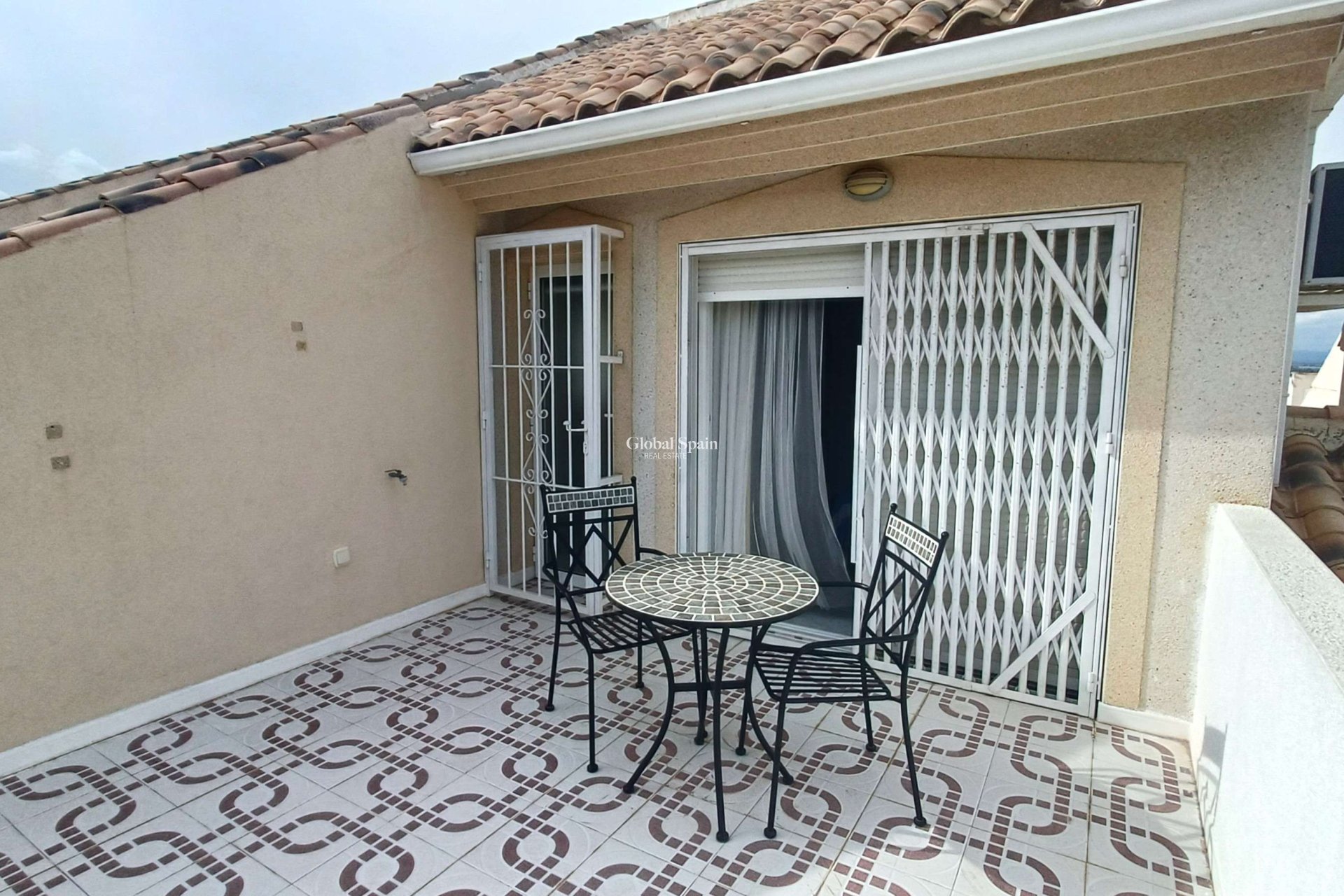 Venta - VILLA -
ROJALES - Inland