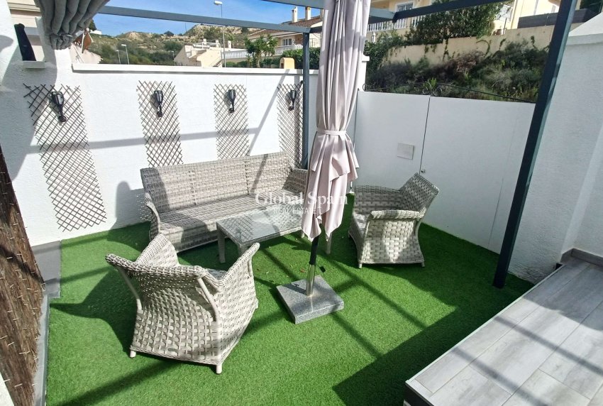 Venta - VILLA -
ROJALES - Inland