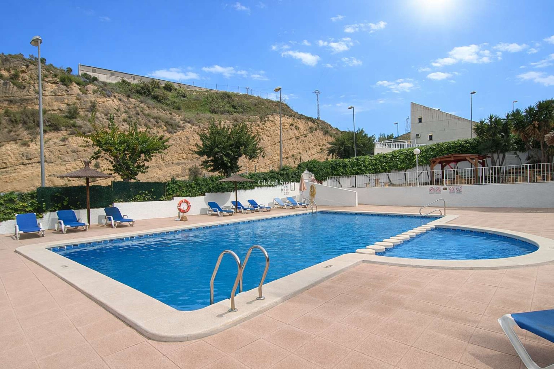 Venta - VILLA -
ROJALES - Inland