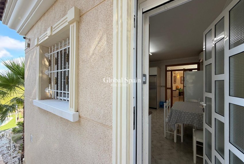 Venta - VILLA -
ROJALES - La Fiesta