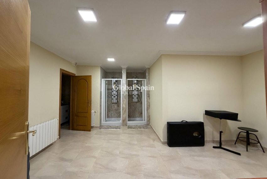 Venta - VILLA -
ROJALES - La Fiesta