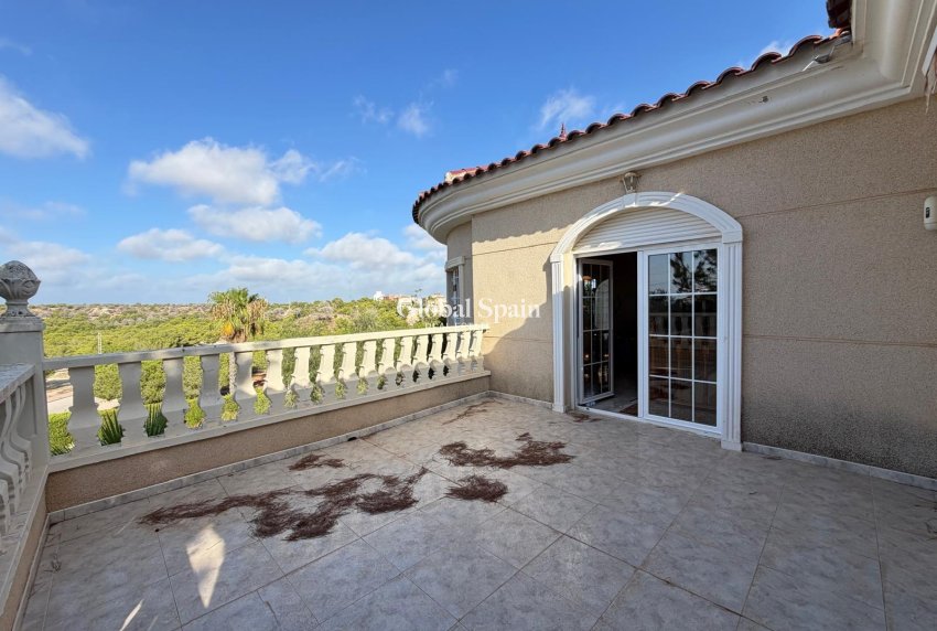 Venta - VILLA -
ROJALES - La Fiesta