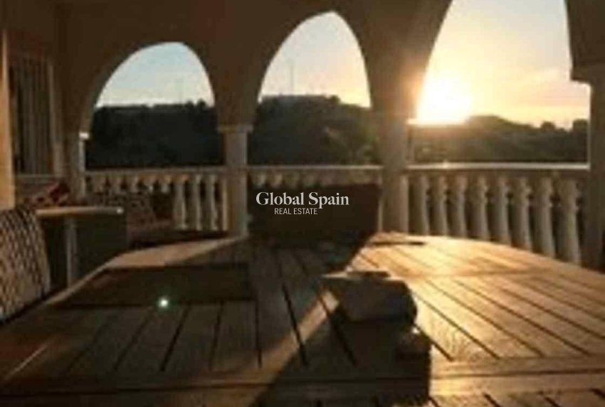 Venta - VILLA -
ROJALES - La Marquesa Golf