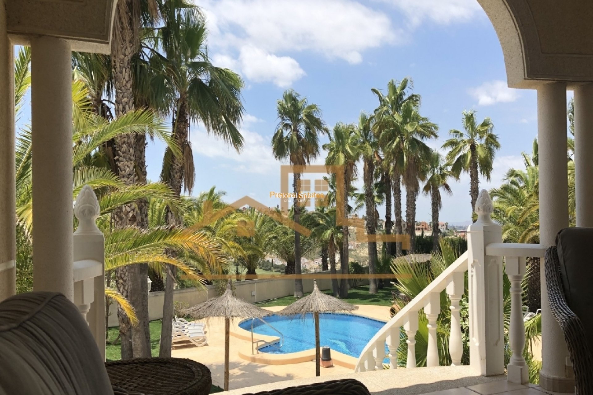 Venta - Villa -
ROJALES - La Marquesa