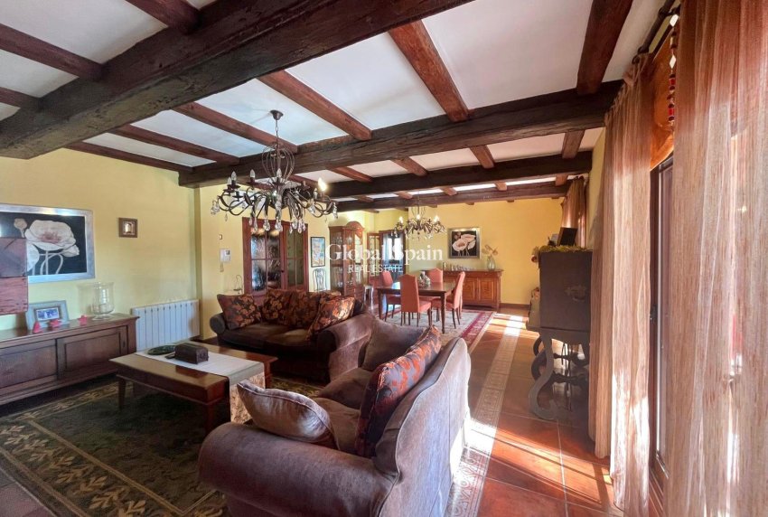 Venta - VILLA -
ROJALES - La Vega Baja