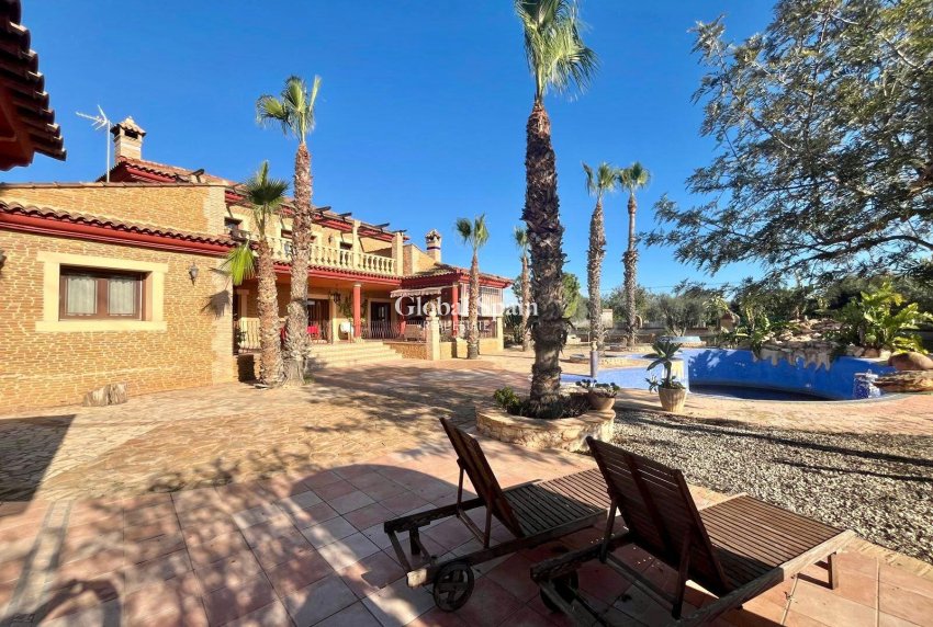 Venta - VILLA -
ROJALES - La Vega Baja